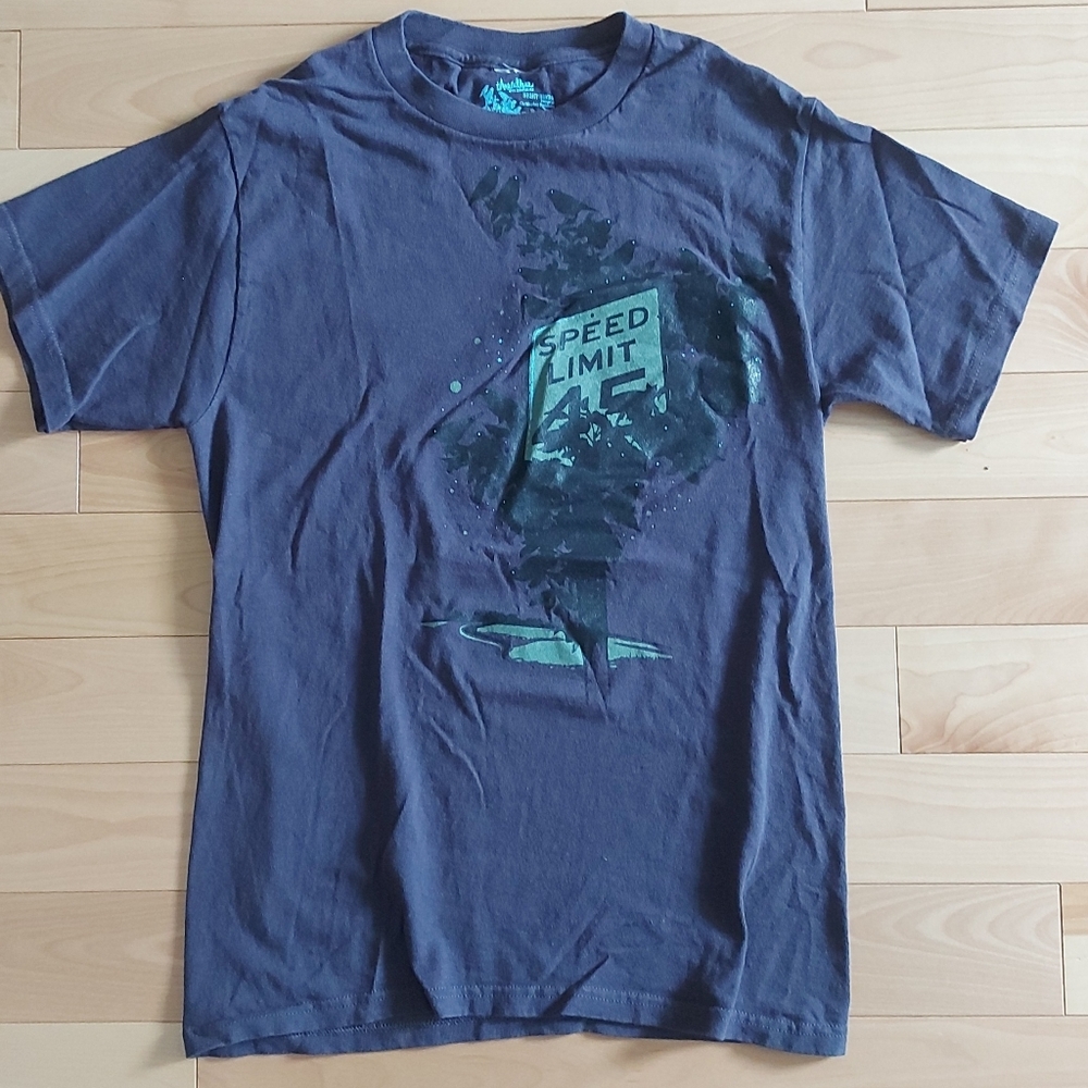 3/$25 Threadless Night Birds graphic tee shirt S